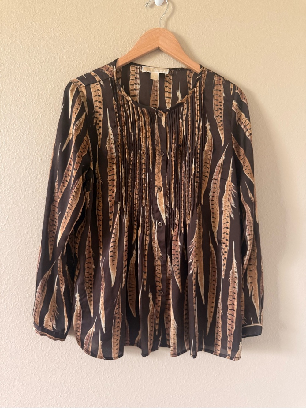 Michael Kors Brown and Tan Feather-Print Button Blouse - Picture 2 of 9